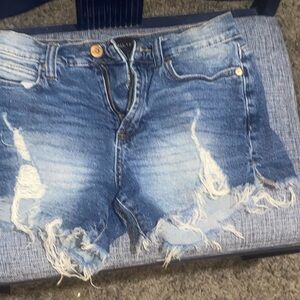 Jean shorts Kendall+Kylie